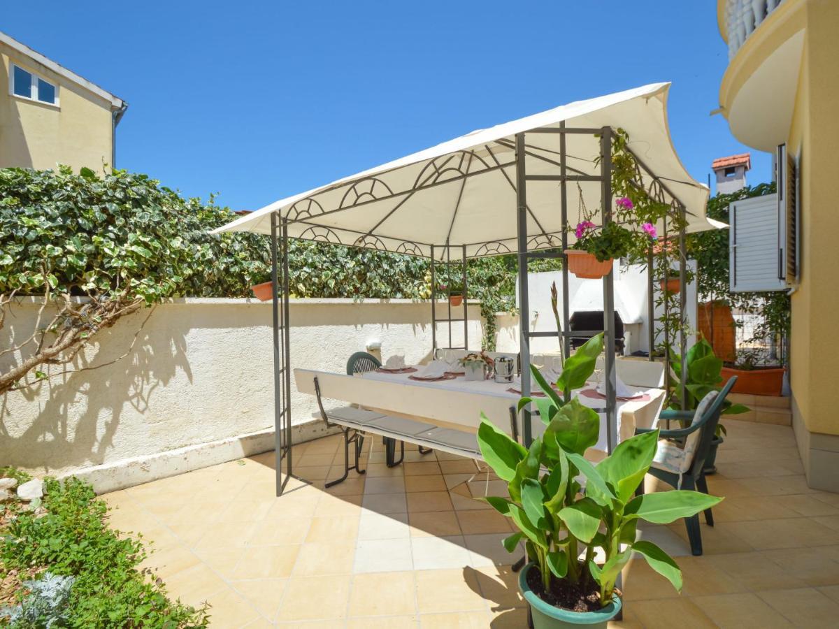 Holiday Home Valdor By Interhome Sovlje エクステリア 写真